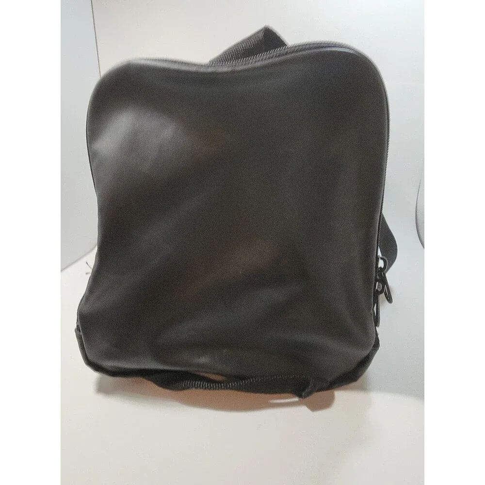 NIKE Logo Gym Bag, Polyester, Black, Shoe Compartment, 15”x 10”x 10”RN56323 bag